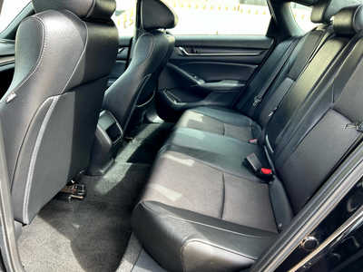 2020 Honda Accord, $21900. Photo 11