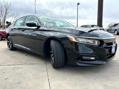 2020 Honda Accord, $21900. Photo 7