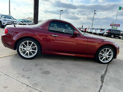 2010 Mazda Miata, $15900. Photo 6