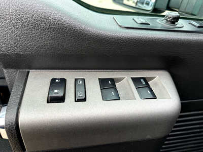 2012 Ford F350 Crew Cab, $25900. Photo 11