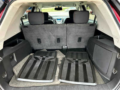 2011 Chevrolet Equinox, $10900. Photo 12