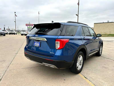 2022 Ford Explorer, $25900. Photo 7
