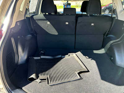 2014 Toyota RAV4, $15900. Photo 10