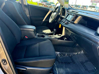 2014 Toyota RAV4, $15900. Photo 8