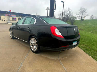 2014 Lincoln MKS, $10900. Photo 2