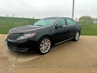 2014 Lincoln MKS, $10900. Photo 1