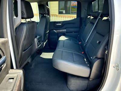 2020 Chevrolet 1500 Crew Cab, $31900. Photo 12