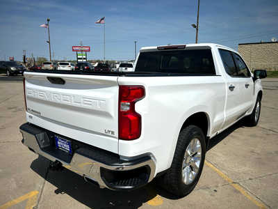 2020 Chevrolet 1500 Crew Cab, $31900. Photo 7