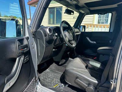 2015 Jeep Wrangler Unlimited, $0. Photo 7