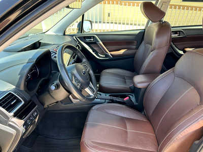 2018 Subaru Forester, $0. Photo 9
