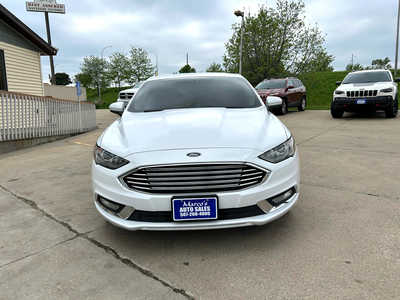 2018 Ford Fusion, $13900. Photo 2