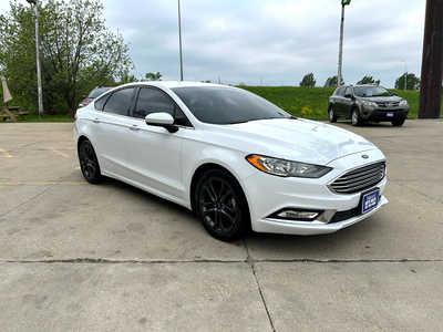 2018 Ford Fusion, $13900. Photo 3