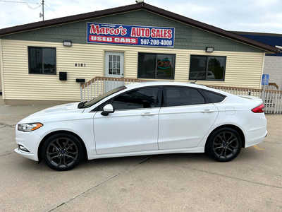 2018 Ford Fusion, $13900. Photo 4