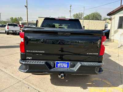 2021 Chevrolet 1500 Crew Cab, $24900. Photo 6