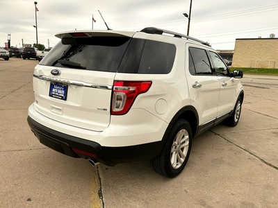 2015 Ford Explorer, $0. Photo 7
