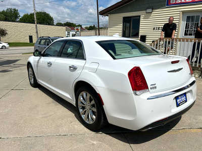 2016 Chrysler 300, $16900. Photo 5