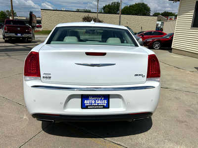 2016 Chrysler 300, $16900. Photo 6