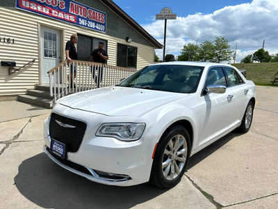 2016 Chrysler 300, $16900. Photo 1