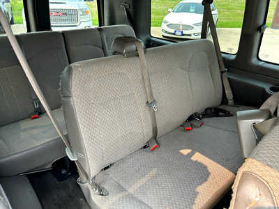 2016 Chevrolet Van,Passenger, $15900. Photo 11