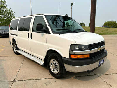 2016 Chevrolet Van,Passenger, $15900. Photo 3