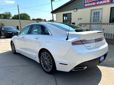 2013 Lincoln MKZ, $9900. Photo 3