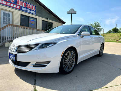 2013 Lincoln MKZ, $9900. Photo 1
