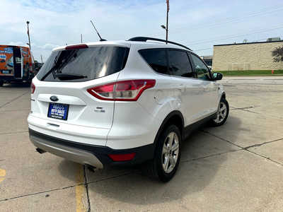 2016 Ford Escape, $7900. Photo 4