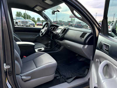 2014 Toyota Tacoma, $0. Photo 8