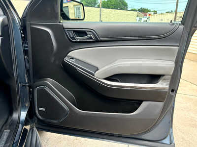 2019 Chevrolet Tahoe, $25900. Photo 9