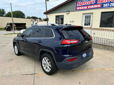 2014 Jeep Cherokee, $7900. Photo 5