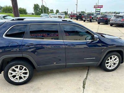 2014 Jeep Cherokee, $7900. Photo 8