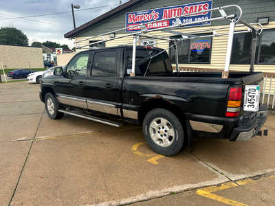 2005 GMC 1500 Crew Cab, $3900. Photo 2