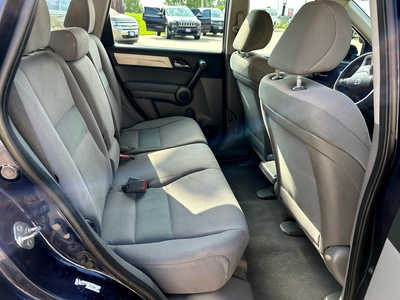 2010 Honda CR-V, $4900. Photo 11