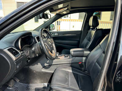 2014 Jeep Grand Cherokee, $16900. Photo 8
