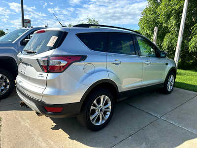 2017 Ford Escape, $0. Photo 2