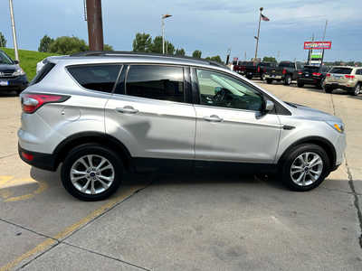 2017 Ford Escape, $6900. Photo 8