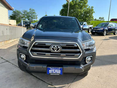 2016 Toyota Tacoma, $23900. Photo 3