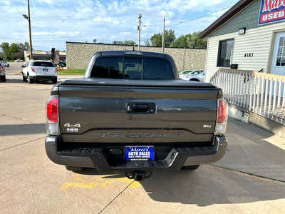 2016 Toyota Tacoma, $23900. Photo 6