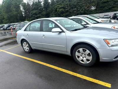2010 Hyundai Sonata, $0. Photo 1