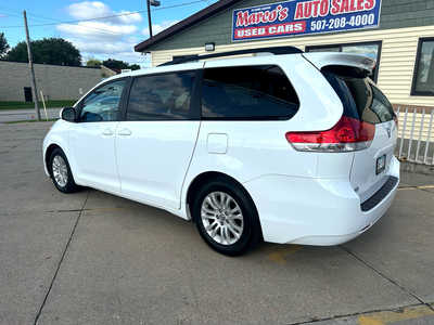 2013 Toyota Sienna, $0. Photo 2