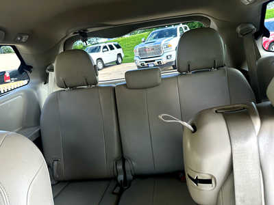 2013 Toyota Sienna, $0. Photo 9