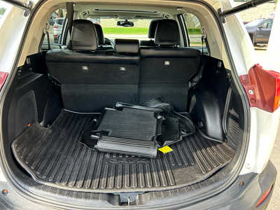 2013 Toyota RAV4, $0. Photo 11