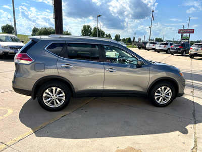 2016 Nissan Rogue, $0. Photo 8