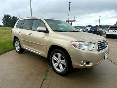 2010 Toyota Highlander, $13900. Photo 4