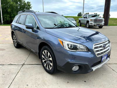 2016 Subaru Outback, $13900. Photo 7