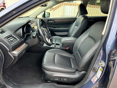 2016 Subaru Outback, $13900. Photo 9