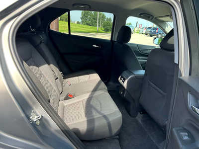 2018 Chevrolet Equinox, $12900. Photo 11