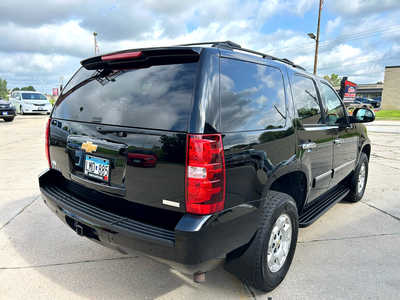 2012 Chevrolet Tahoe, $12900. Photo 5