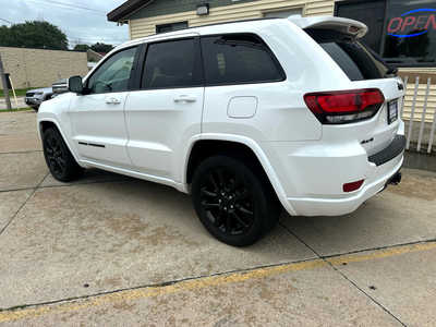 2020 Jeep Grand Cherokee, $0. Photo 2