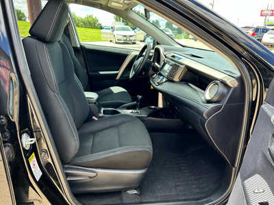 2013 Toyota RAV4, $0. Photo 10